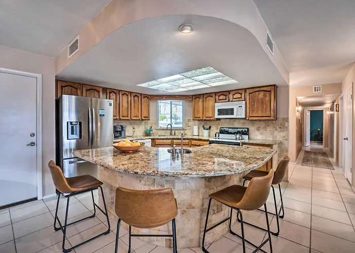 Dog-friendly W/ Pool In Havasu City! Lake Havasu City