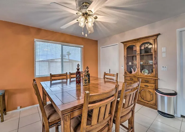 Hébergement de vacances Dog-friendly W/ Pool In Havasu City! *