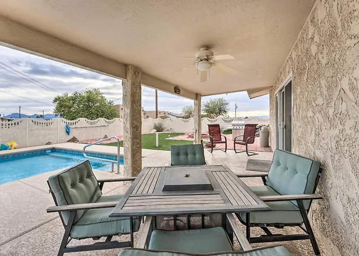 Dog-friendly W/ Pool In Havasu City! Hébergement de vacances Lake Havasu City