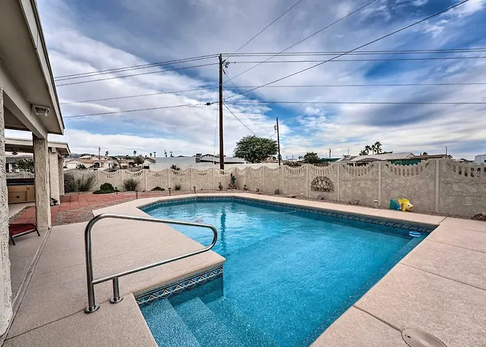 Dog-friendly W/ Pool In Havasu City!